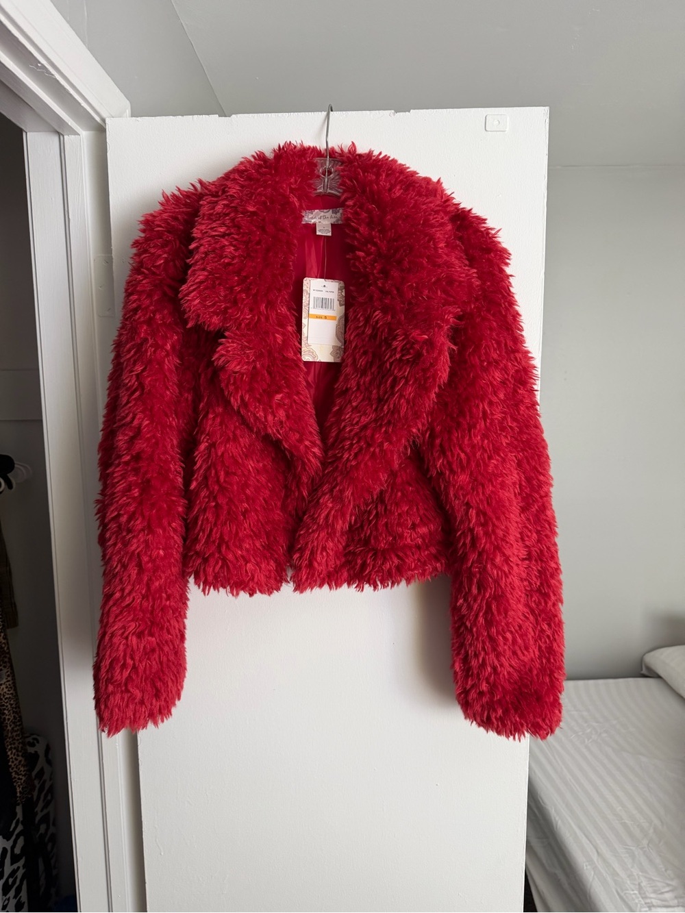 Faux Fur Cropped Jacket - Red